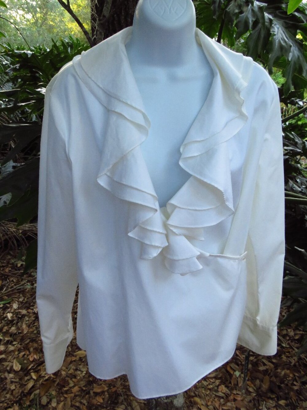 Ralph Lauren Womens Large Double ruffled collar Shirt